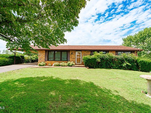 2nd image of 126 Stephen Dr