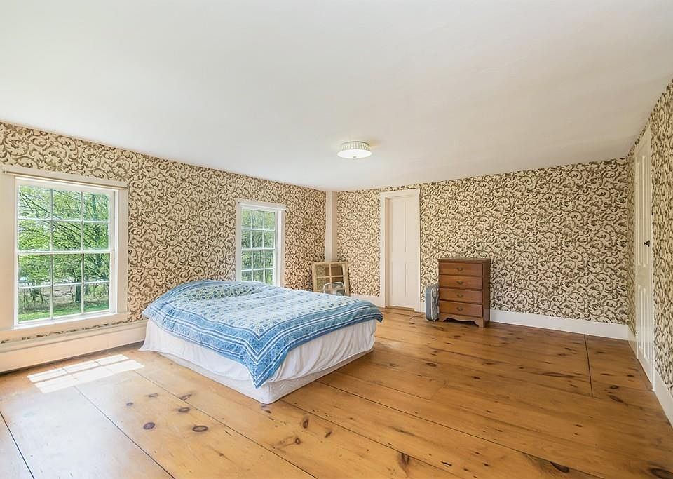 101 Chestnut Plain Rd, Whately, MA 01093 Zillow