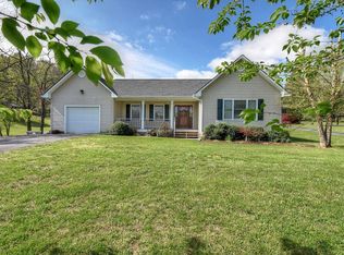 938 Diane Ave, Erwin, TN 37650