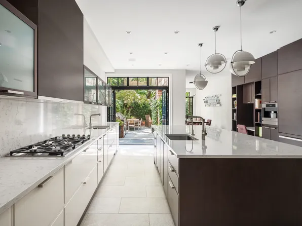 44 West 90th Street image 5 of 23