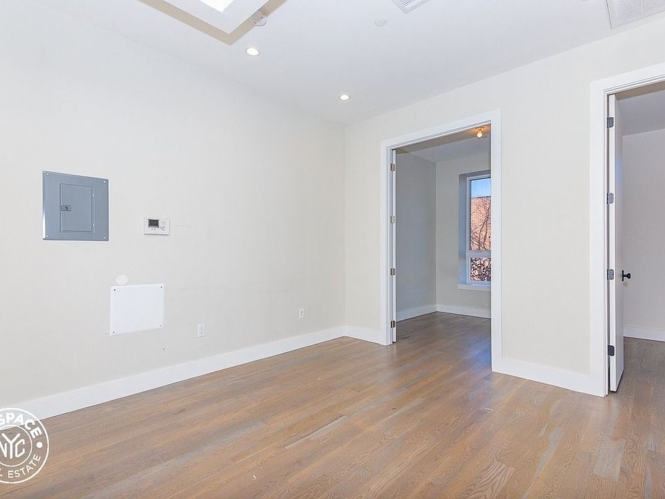 1st image of 492 Gates Ave #3N