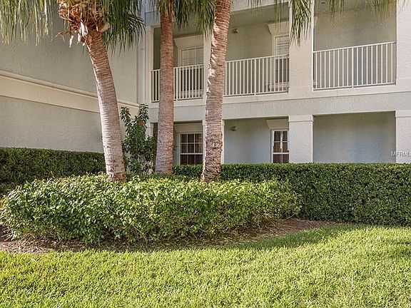 3rd image of 500 Gardens Edge Dr #513
