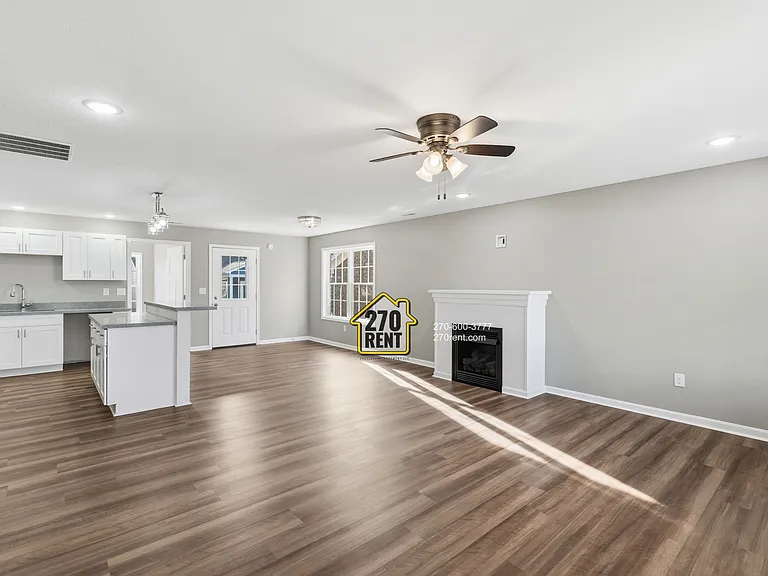 15 Paislynne Ct — Photo 6