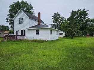 623 N 4th St, Bruce, WI 54819