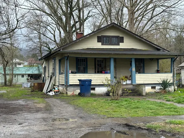 605 Exeter Ave, Middlesboro, KY 40965