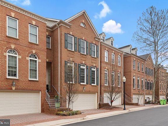2nd image of 5249 Brawner Pl