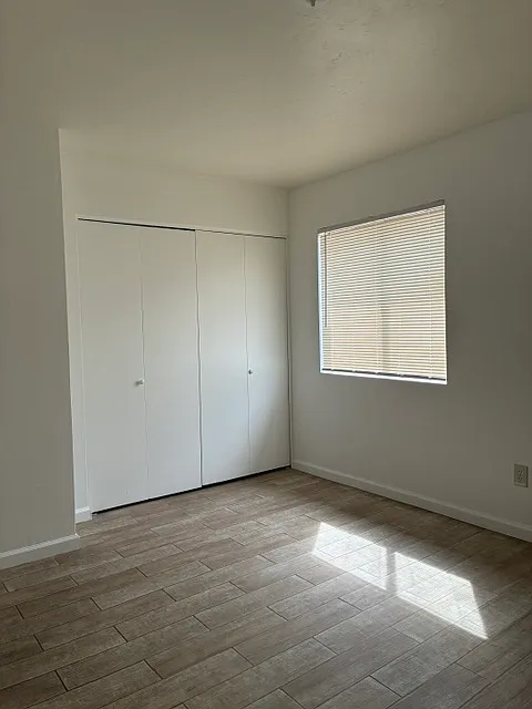 2 bed, 841 sqft, $1,400 — Photo 3