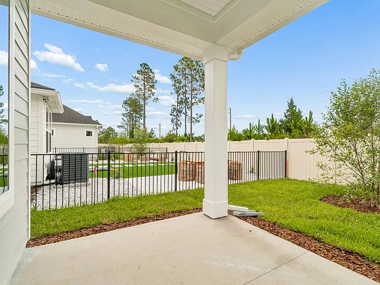 260 Sutton Dr — Photo 14
