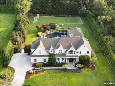 9 Holly Dr, Upper Saddle River, NJ, 07458