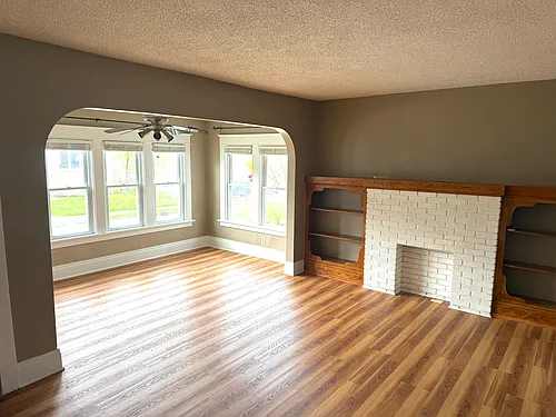 23 Stratford Rd #1 Photo 1