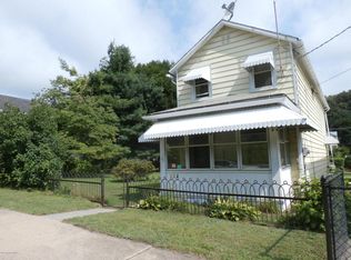 34 Coal St, Glen Lyon, PA