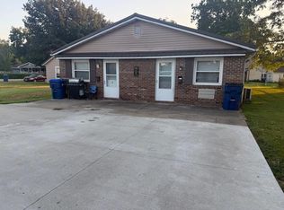 412 Rice St UNIT 1, Carmi, IL 62821
