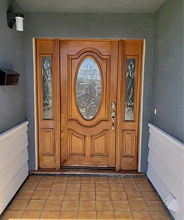 2nd image of 5861 Jones Ave