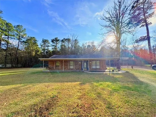 828 Williams Lake Rd, Pineville, LA 71360