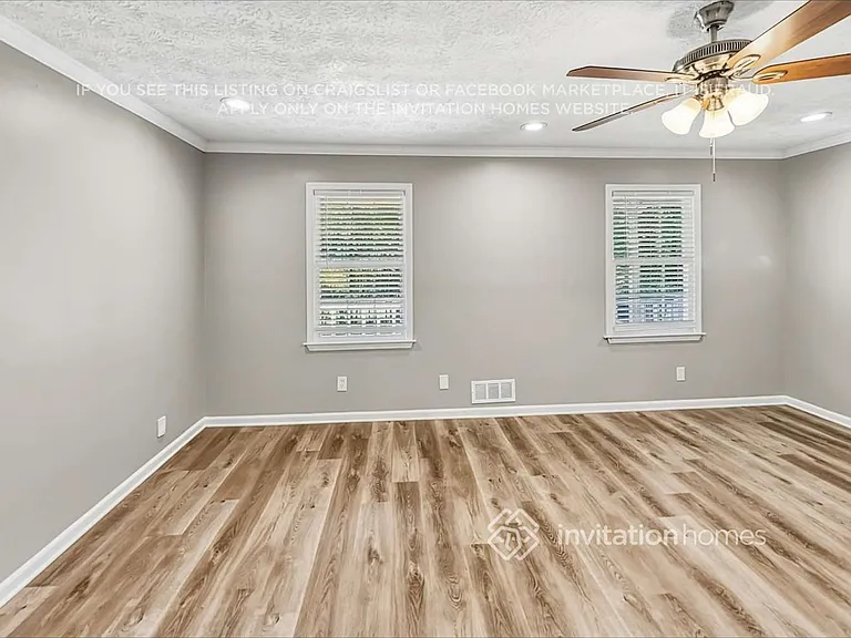 902 Laurel Ct — Photo 6