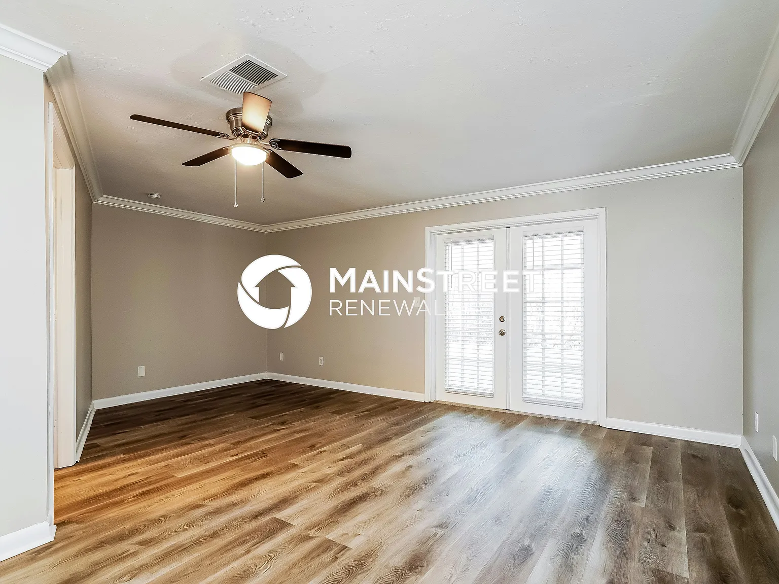 17192 Phlox Dr — Photo 2