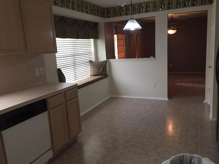 11822 Alex Ln — Photo 11