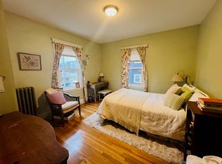 146 Boylston St APT 2L, Boston, MA 02130