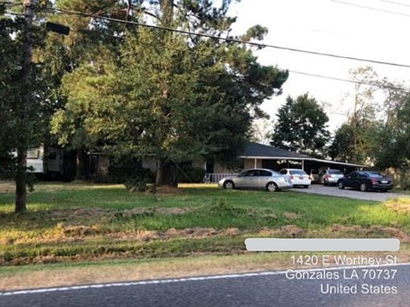 2nd image of 1420 E Worthy St