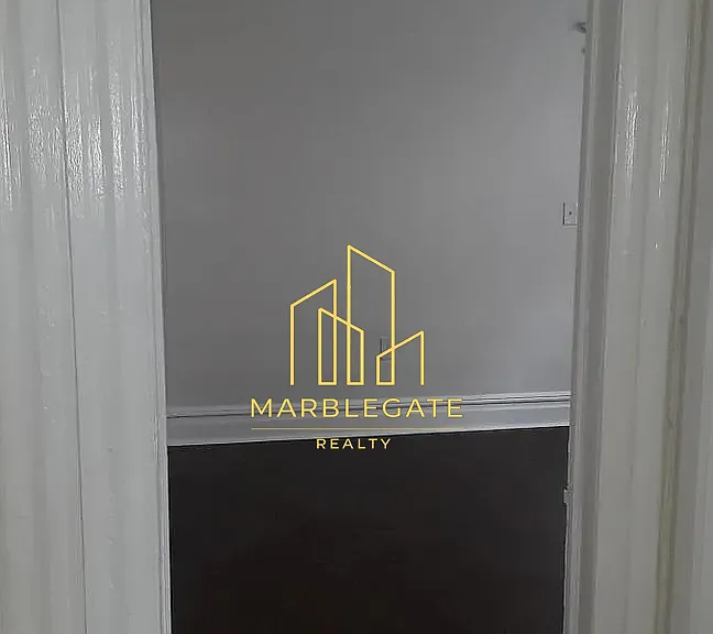 249 Amherst St #11R — Photo 5