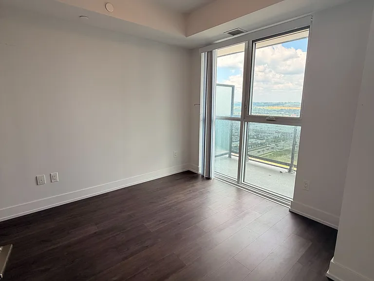 2550 Simcoe St N #2109 — Photo 17