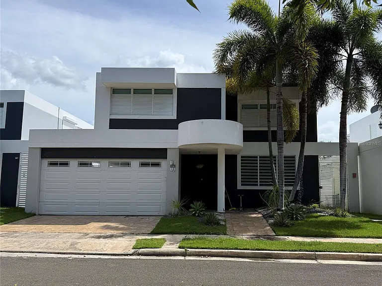 2623 Calle Palma De Sierra — Photo 1