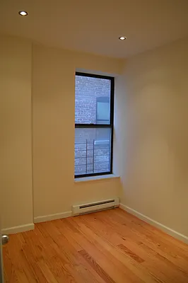 Rented by CoSo Apartments | media 22