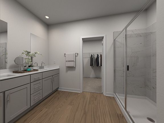 Primary Suite Bathroom