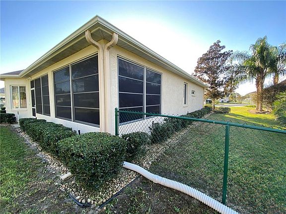 5th image of 5487 NW 27th Pl