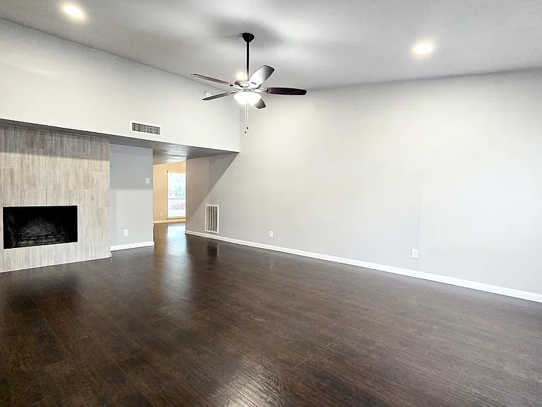 2813 Ripplewood Dr — Photo 7