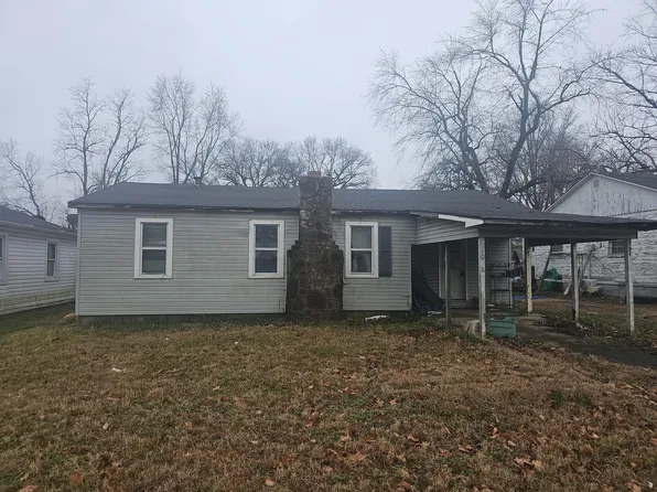 1028 4th Street, West Plains, MO 65775