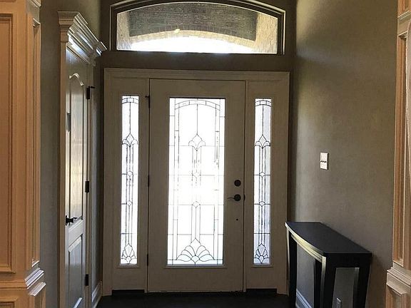 5th image of 1617 White Oak Cir
