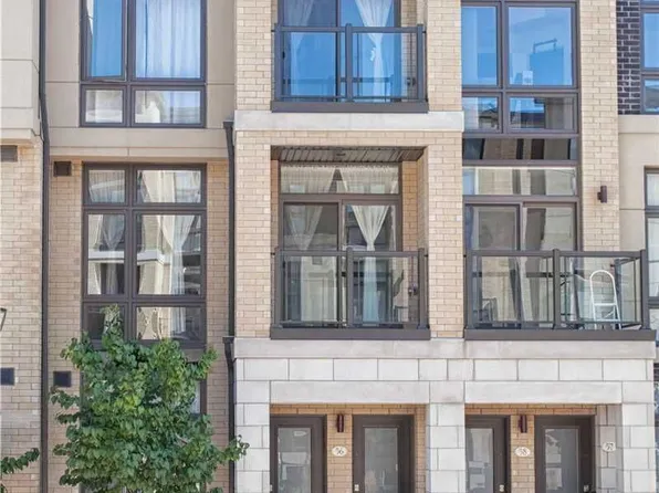 19 Eldora Ave #56, Toronto, ON M2M 0B5