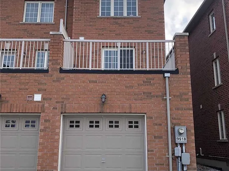 9918 McCowan Rd — Photo 2