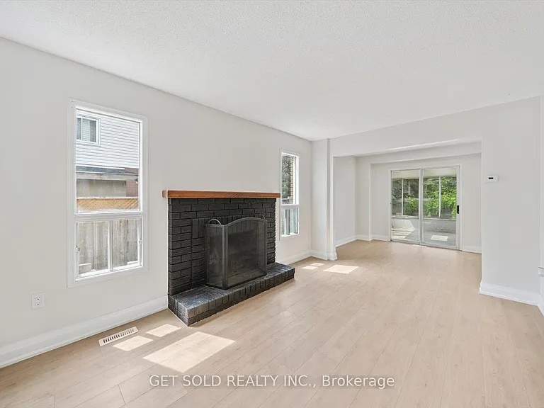 232 Kozlov St — Photo 4