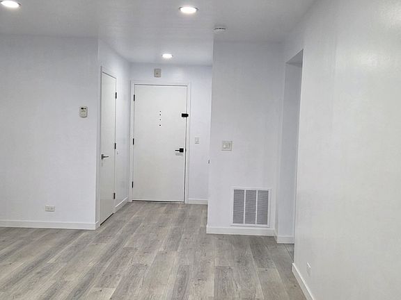 2nd image of 301 Lake Hinsdale Dr APT 108
