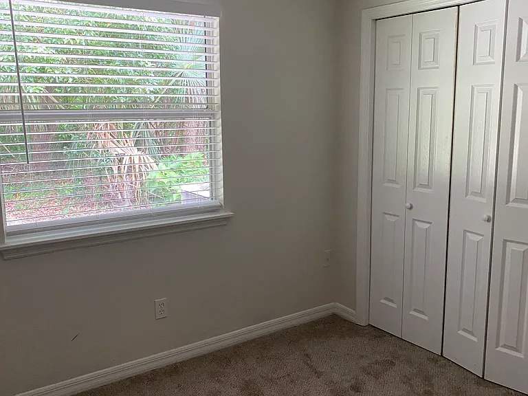 950 Beau Ct — Photo 10