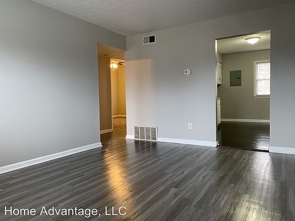 2nd image of 4801 Fury Way APT 15