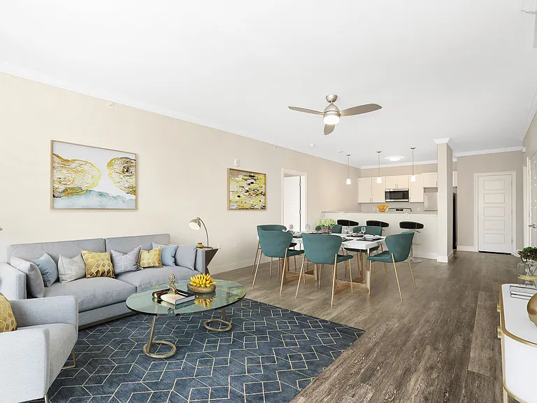 Riverwalk Apartments — Photo 7