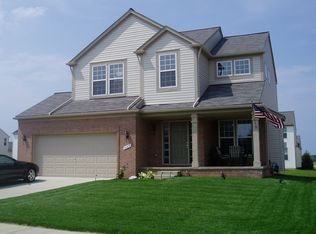 469 Shiloh Dr, Chelsea, MI 48118