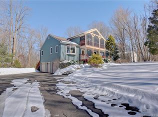 168 Wolf Harbor Rd, Milford, CT 06461