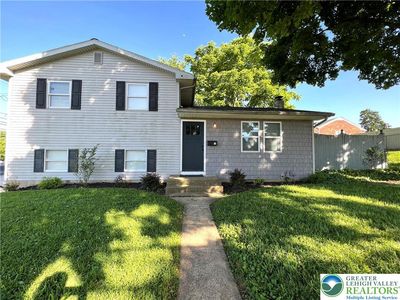 28 Harrison St, Emmaus, PA, 18049