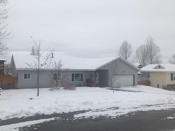 3rd image of 40183 Lindsay Dr