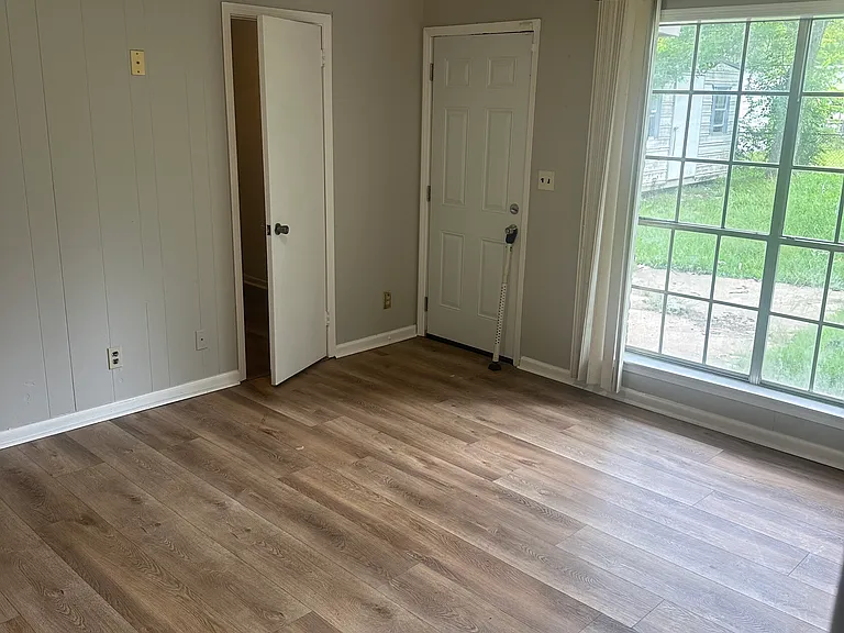 3029 Dobbs Cir — Photo 9