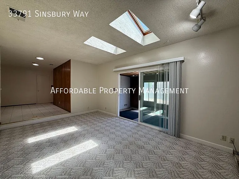 33791 Sinsbury Way — Photo 7