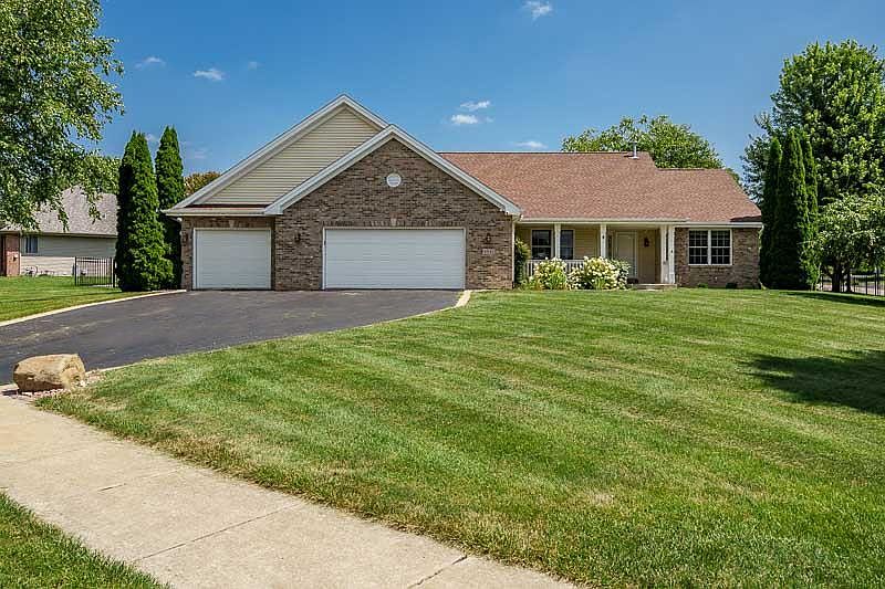 1st image of 6591 Hartwig Dr