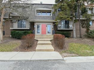 108 E Bailey Rd APT B, Naperville, IL 60565