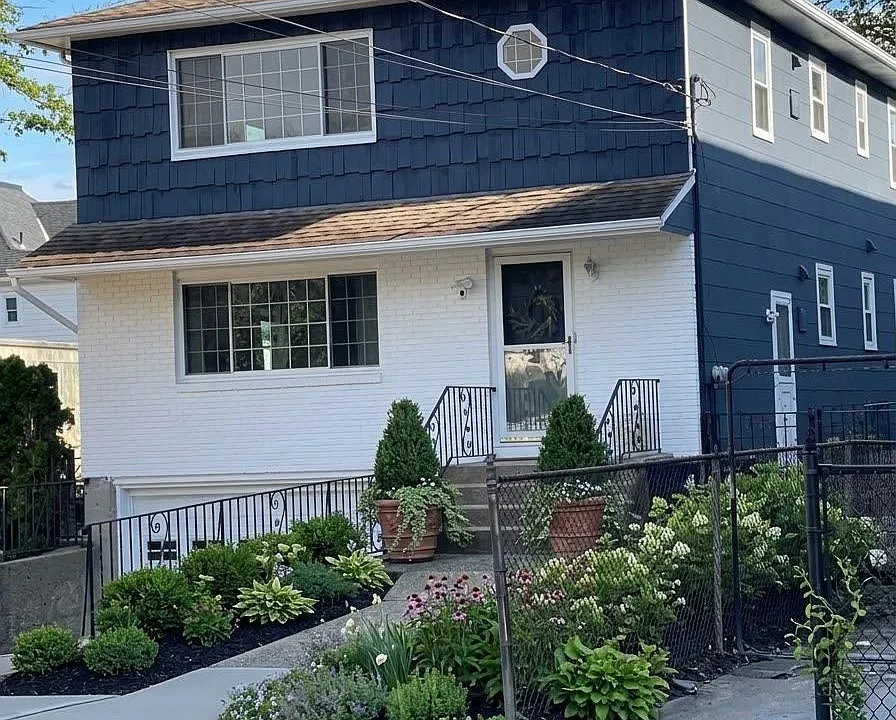 31 Roosevelt Pl