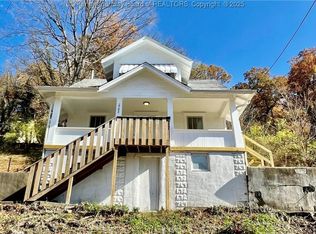 1592 Kilby St, Charleston, WV