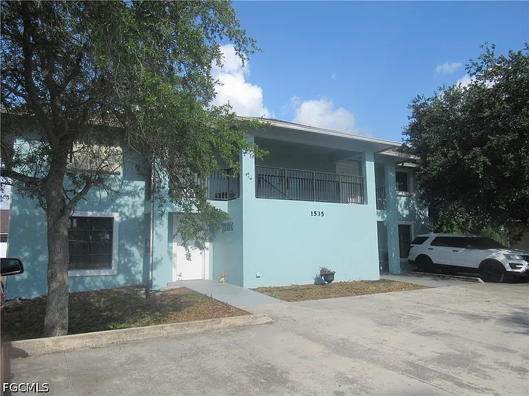 1535 Andalusia Blvd — Photo 1